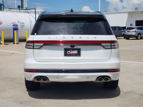 Used 2020 Lincoln Aviator Grand Touring w/ Equipment Group 302A AWD/4WD image 6