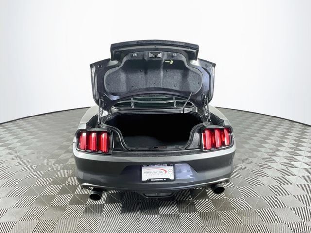 Used 2017 Ford Mustang Coupe RWD image 25