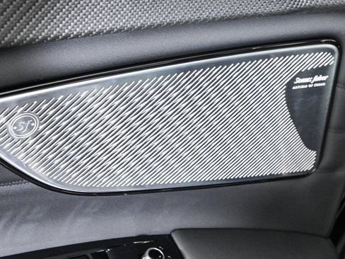 New 2025 Maserati Grecale Trofeo image 11