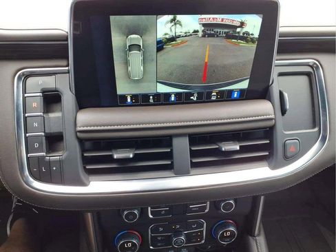 Used 2023 Chevrolet Tahoe Z71 w/ Off-Road Capability Package AWD/4WD image 15