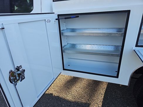 New 2026 Ford F350 XL w/ XL Chrome Package image 52