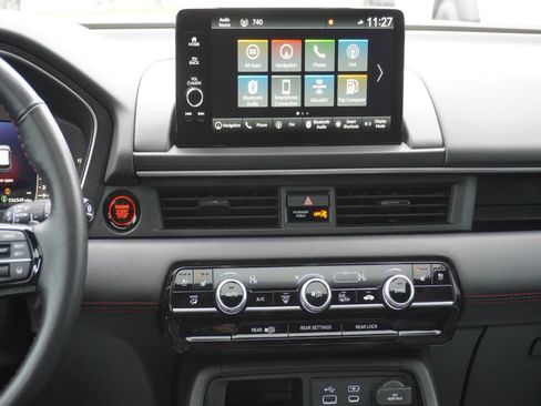 Used 2025 Honda Pilot Black Edition image 21