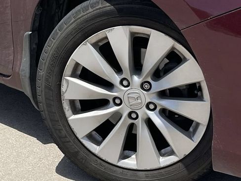 Used 2014 Honda Accord Touring image 9