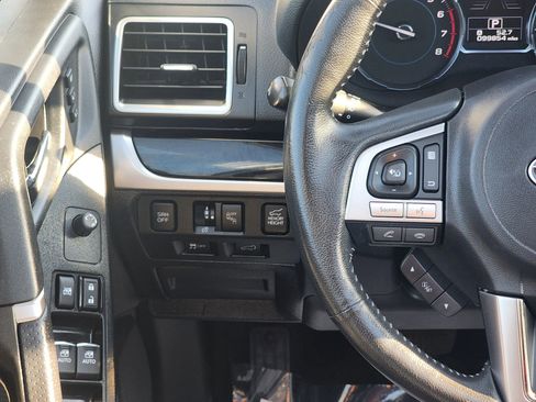 Used 2017 Subaru Forester 2.5i Touring image 11