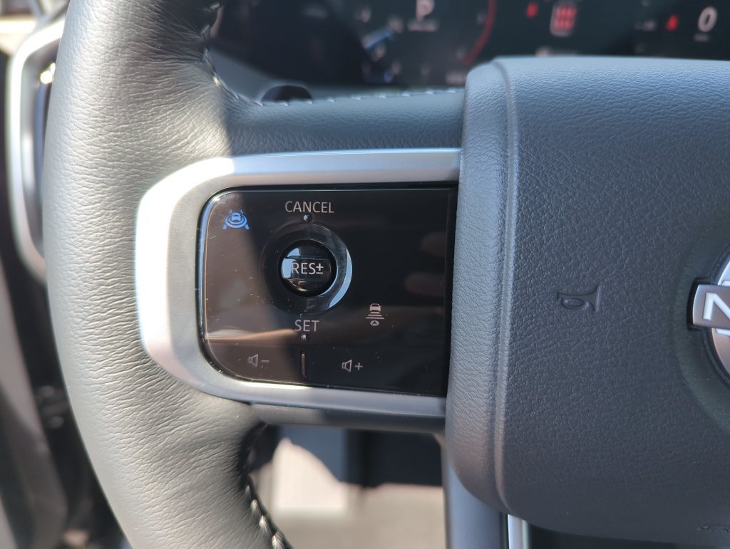 Used 2025 Nissan Armada SV AWD/4WD image 22