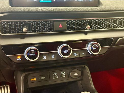 Used 2025 Honda Civic Type R image 15