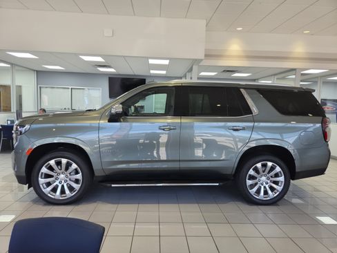 Used 2023 Chevrolet Tahoe Premier AWD/4WD image 8