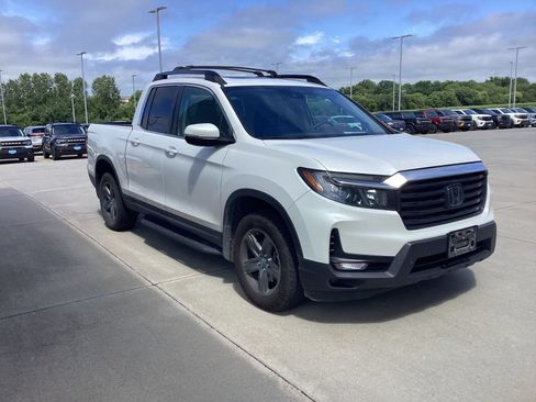 Used 2023 Honda Ridgeline RTL image 2