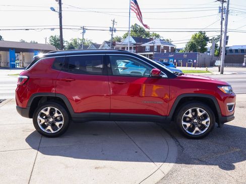 Used 2019 Jeep Compass Limited AWD/4WD image 6