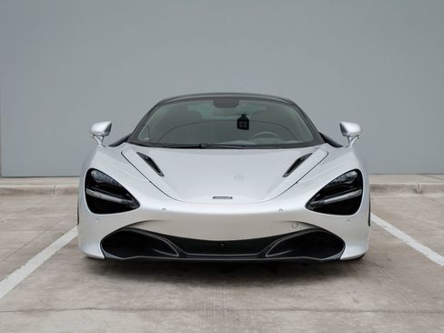 Used 2020 McLaren 720S Performance RWD image 4