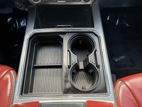 Used 2022 Ford F450 Platinum w/ FX4 Off-Road Package image 21