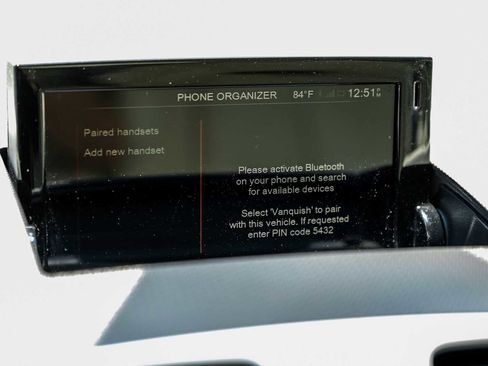 Used 2016 Aston Martin Vanquish Volante RWD image 34
