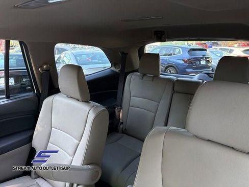 Used 2022 Honda Pilot Touring image 27