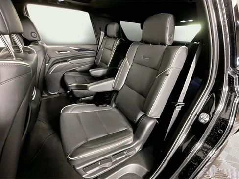 Used 2024 Cadillac Escalade Sport image 22