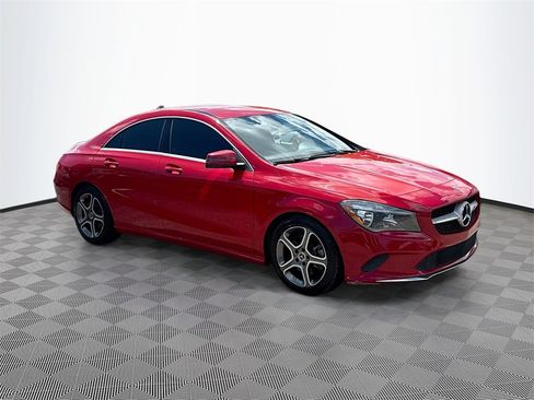 Used 2018 Mercedes-Benz CLA 250 image 4