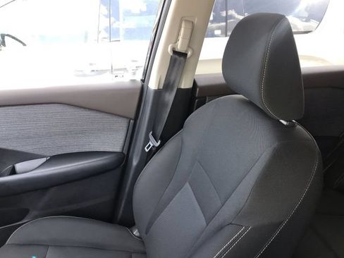 Used 2023 Nissan Rogue S AWD/4WD image 22