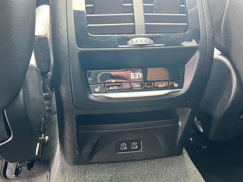 Used 2021 BMW X4 M Sport Utility 4D w/ Competition Package image 23