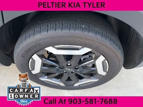 Used 2024 Kia Telluride S w/ S Sunroof Package image 9