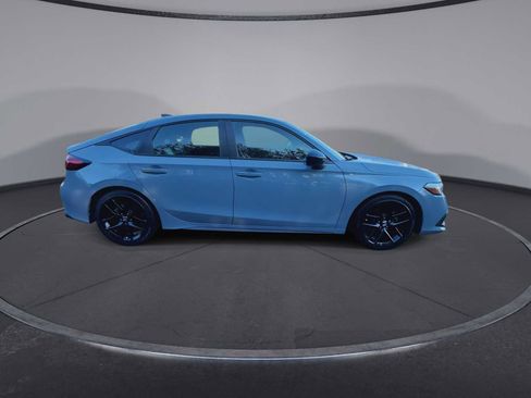 Used 2022 Honda Civic Sport image 9