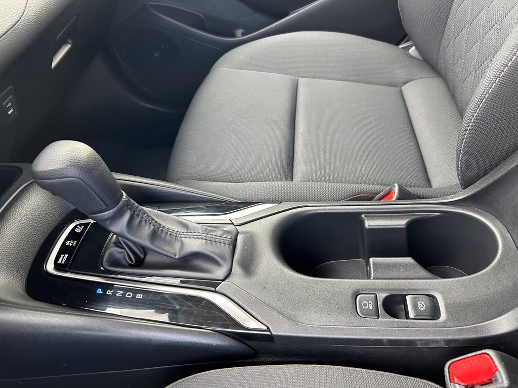 Used 2025 Toyota Corolla LE w/ Carpet Mat Package (TMS) FWD image 18