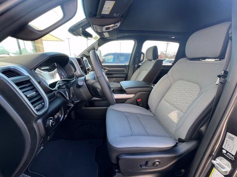 New 2026 RAM 1500 Big Horn AWD/4WD image 15