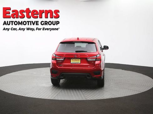 Used 2025 Mitsubishi Outlander Sport SE AWD/4WD image 38