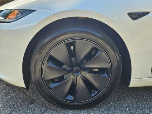 Used 2024 Tesla Model 3 Long Range AWD/4WD image 18