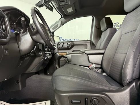 Used 2019 Chevrolet Silverado 1500 LT w/ All-Star Edition image 13