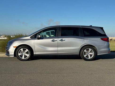 Used 2019 Honda Odyssey EX-L image 7