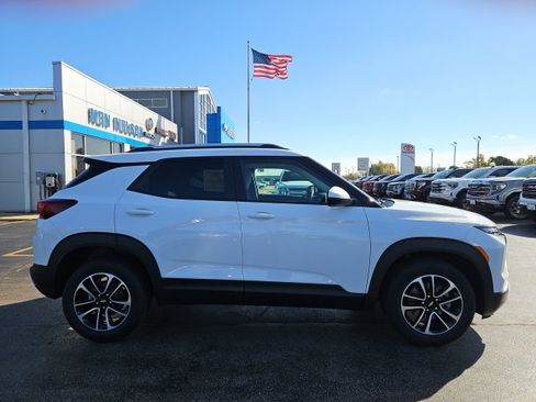 New 2026 Chevrolet TrailBlazer LT image 11