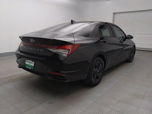 Used 2021 Hyundai Elantra SEL w/ Cargo Package image 9