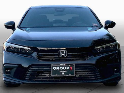 Used 2023 Honda Civic Sport image 4