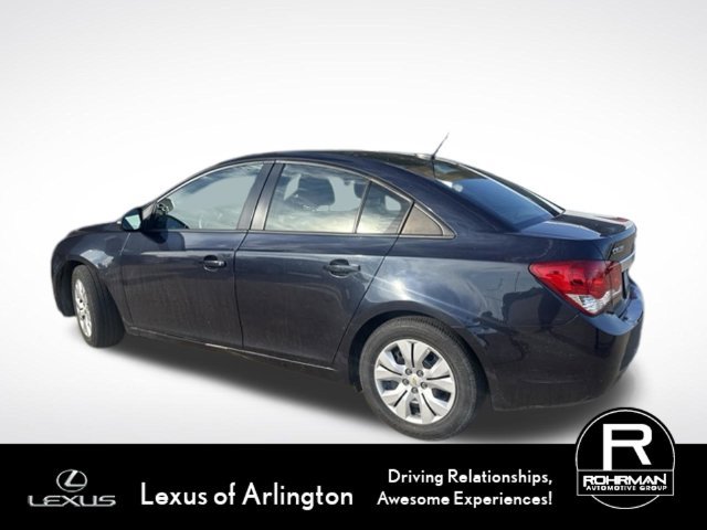 Used 2014 Chevrolet Cruze LS FWD image 4