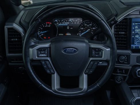 Used 2022 Ford F250 Platinum w/ FX4 Off-Road Package image 16