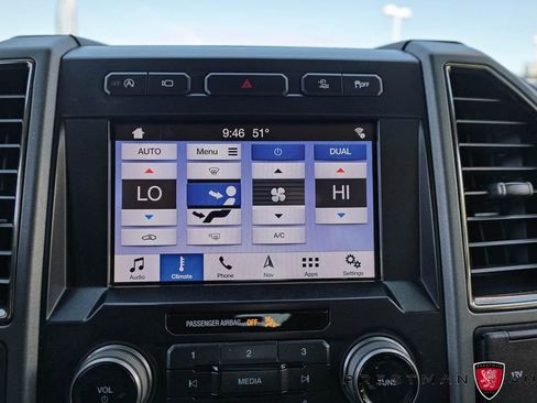 Used 2019 Ford F150 Raptor w/ Equipment Group 802A Luxury AWD/4WD image 34