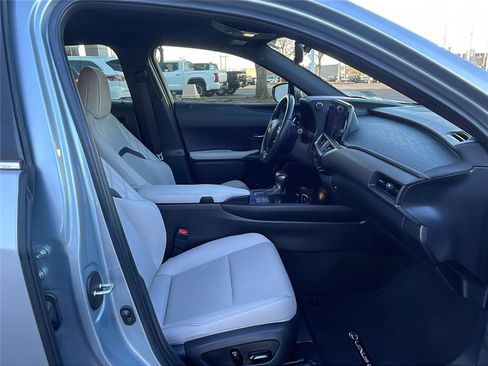Used 2023 Lexus UX 250h UX 250h Premium image 14