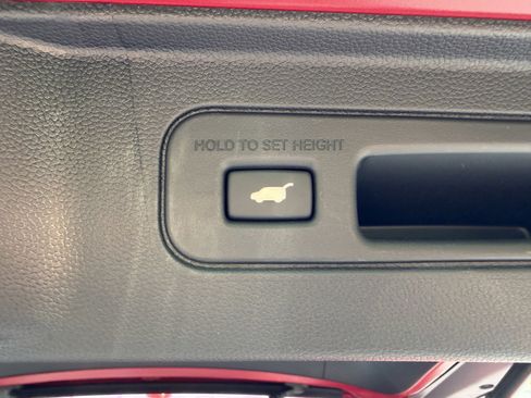 New 2026 Honda Pilot Sport image 9