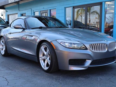 Used 2011 BMW Z4 sDrive35i image 4