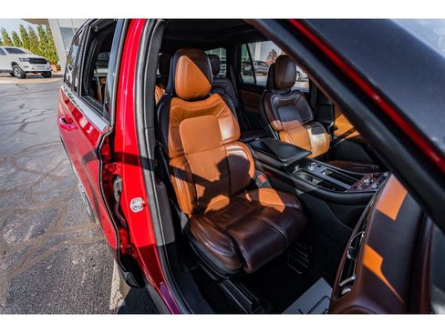 Used 2021 Lincoln Aviator Reserve w/ Equipment Group 202A image 20