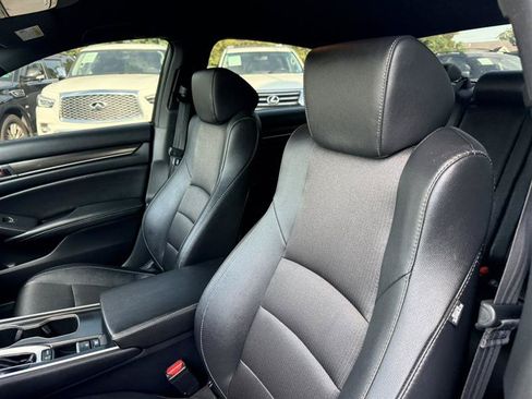 Used 2020 Honda Accord Sport image 23