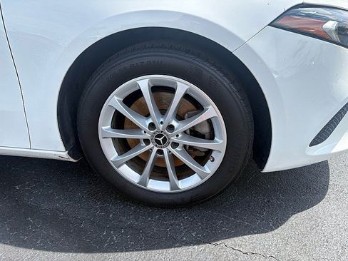 Used 2019 Mercedes-Benz A 220 image 10
