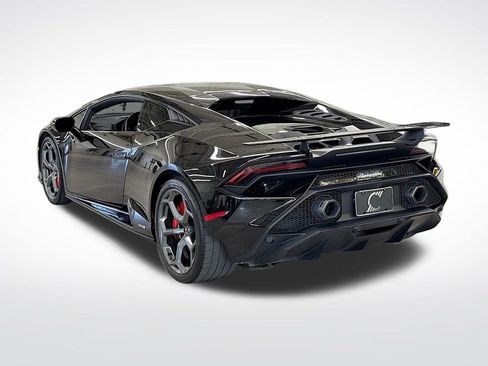 Used 2024 Lamborghini Huracan Tecnica RWD image 2
