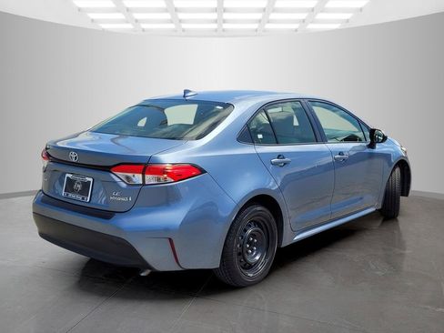 Used 2023 Toyota Corolla LE w/ Carpet Mat Package (TMS) FWD image 4