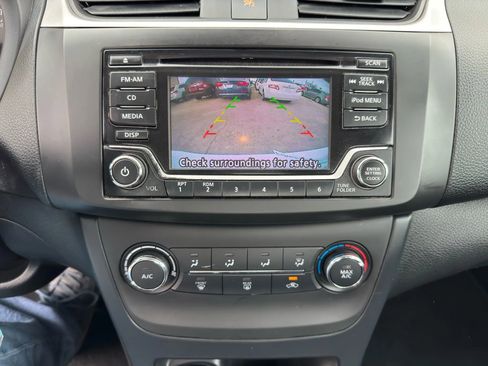 Used 2018 Nissan Sentra S image 20