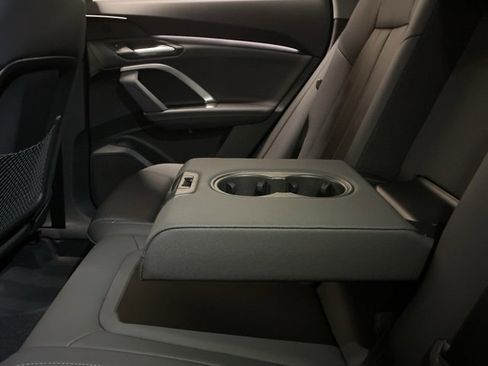 Used 2025 Audi Q5 Premium w/ Convenience Package image 71