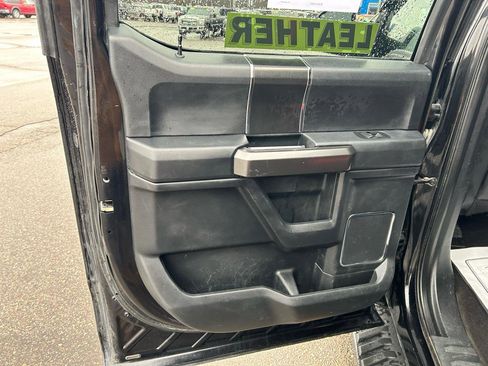 Used 2019 Ford F150 Lariat AWD/4WD image 13