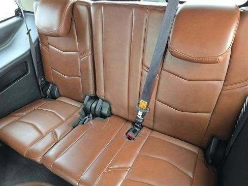 Used 2017 Cadillac Escalade Premium Luxury image 11