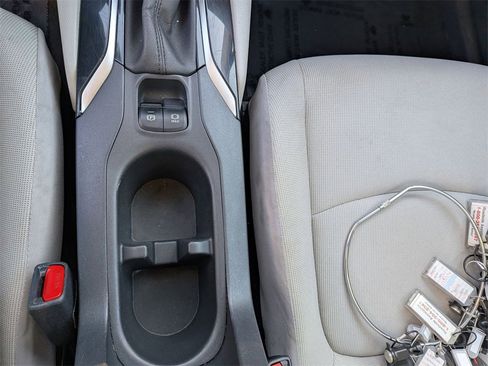 Used 2023 Toyota Corolla Cross LE image 20