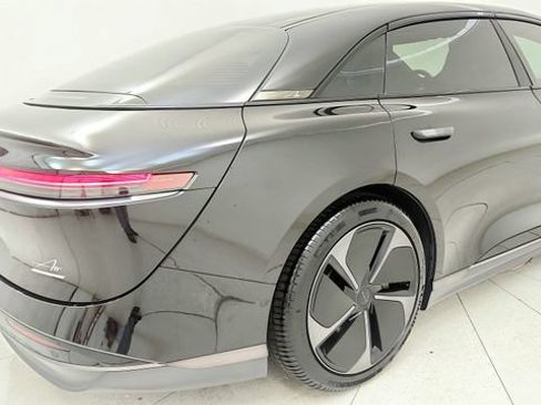 Used 2024 Lucid Air Touring AWD/4WD image 31