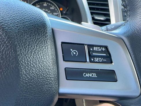 Used 2014 Subaru Outback 2.5i Premium w/ Moonroof Package AWD/4WD image 37